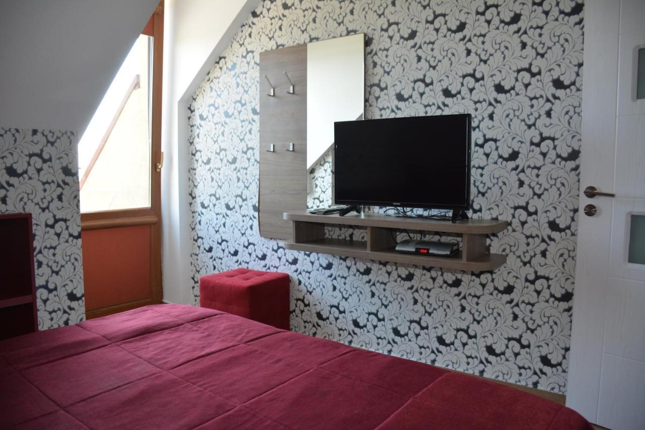 Complex Chayka Guest House بايالا المظهر الخارجي الصورة
