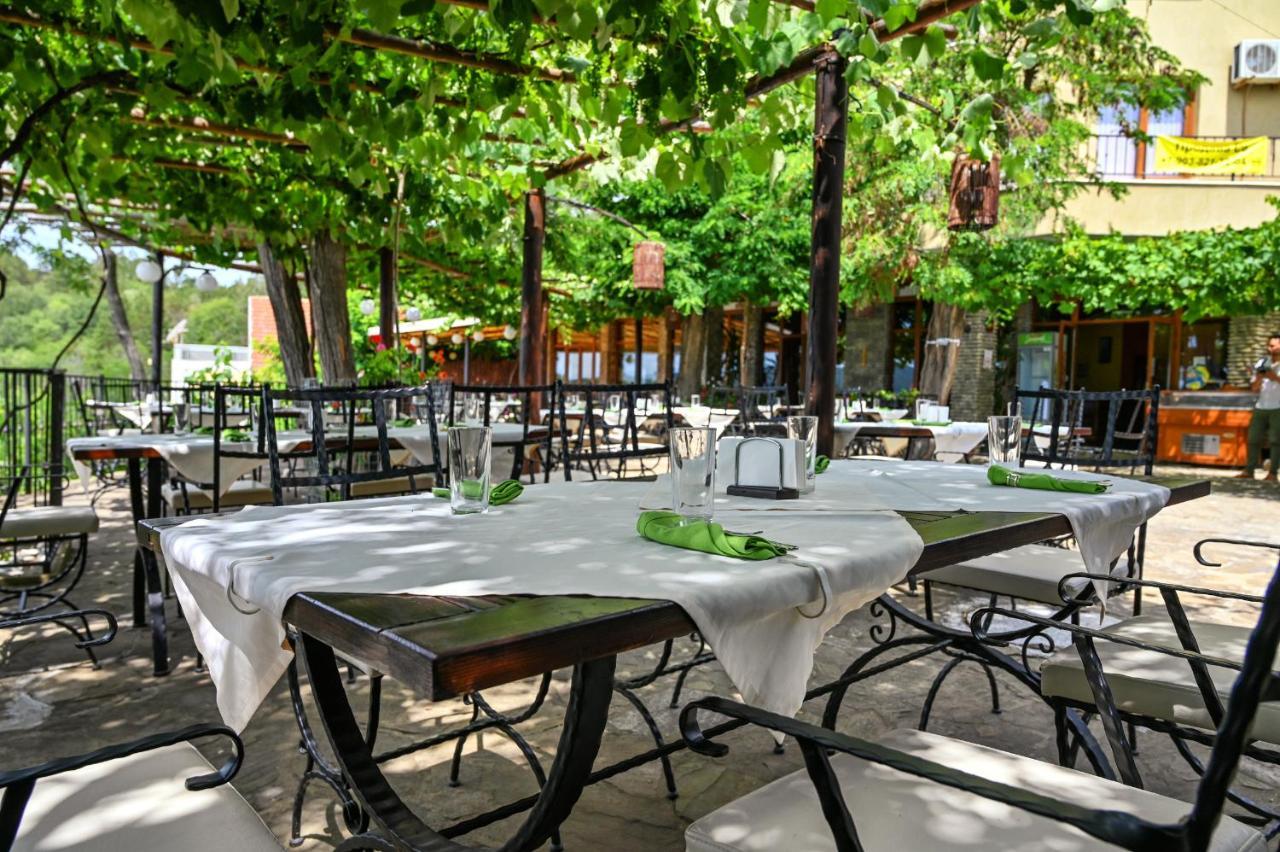 Complex Chayka Guest House بايالا المظهر الخارجي الصورة