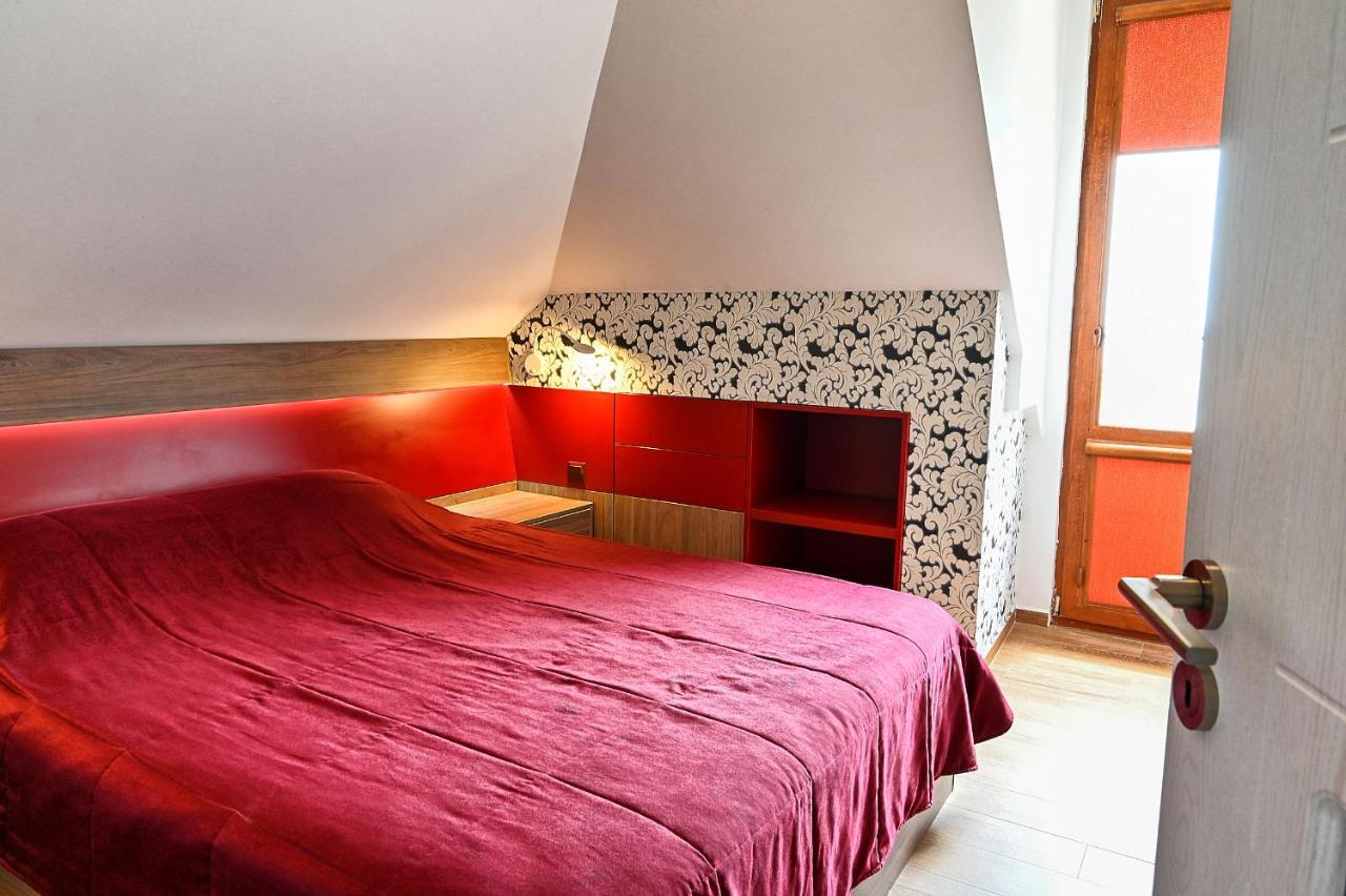 Complex Chayka Guest House بايالا المظهر الخارجي الصورة